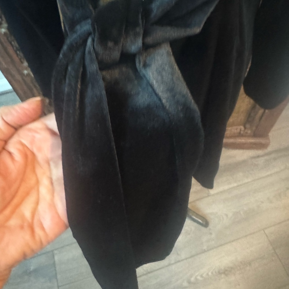 Miss‎ Selfridge Black Velvet Blazer 12 - Picture 4 of 12
